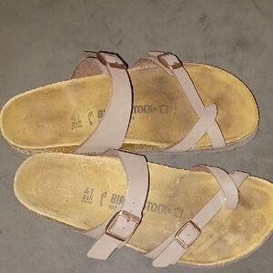 Birkenstock Women's Beige Sandals